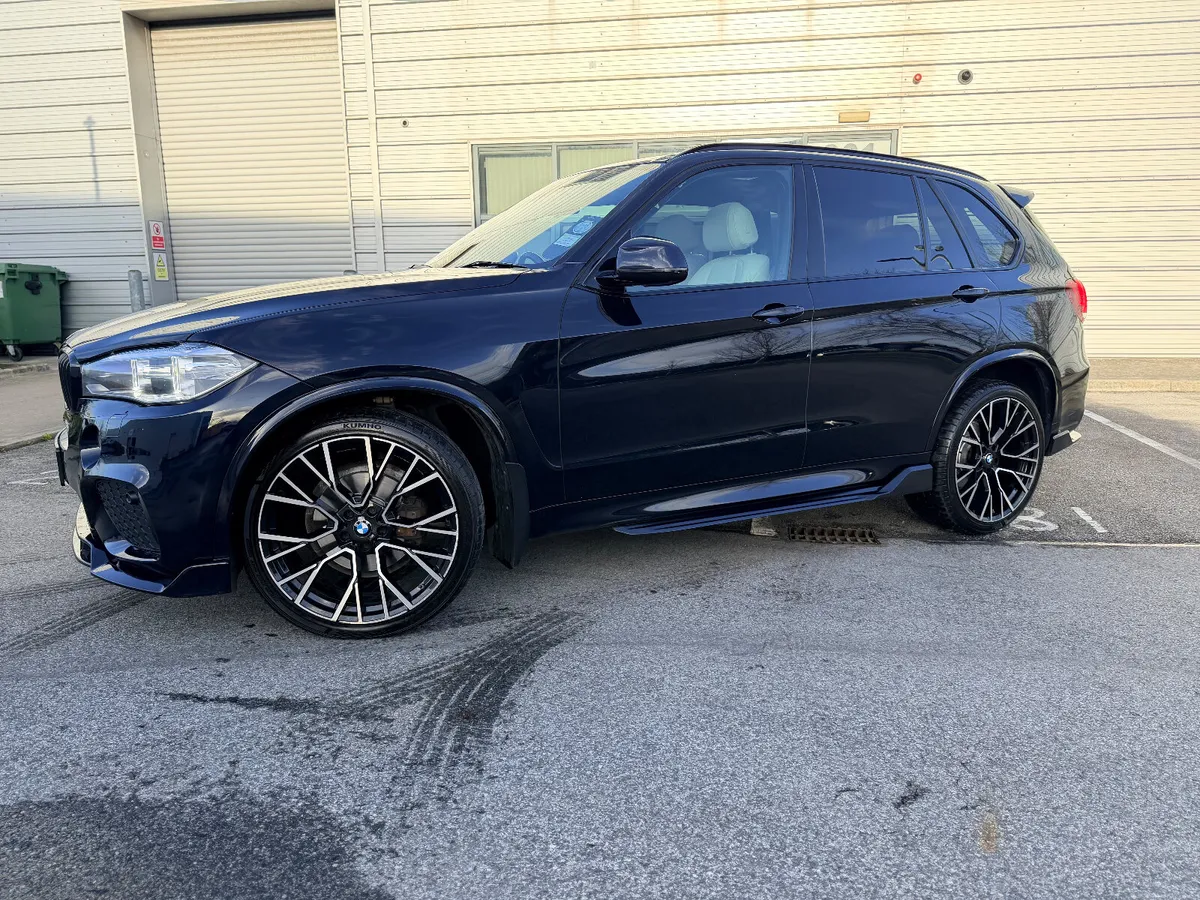 171 BMW X5 3,0 D M Sports Performance - XDrive - Image 2