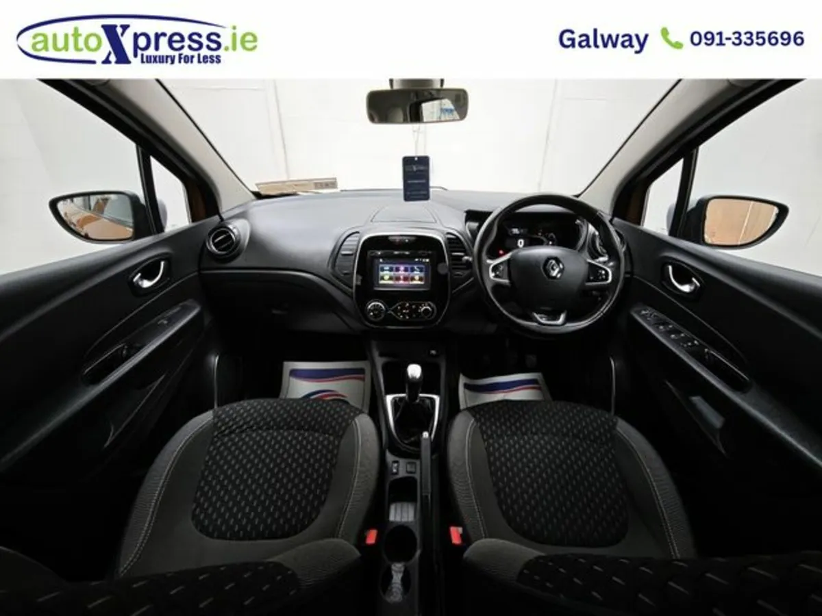Renault Captur Dynamique NAV DCI - Image 4