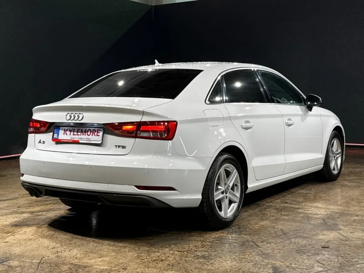 Audi A3 AUTOMATIC 1.4L TFSI - FACTORY ALLOYS - CRU - Image 4