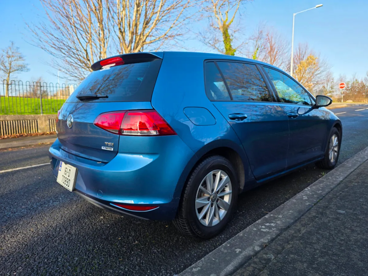 Volkswagen Golf 1.2TSI Auto - Image 3
