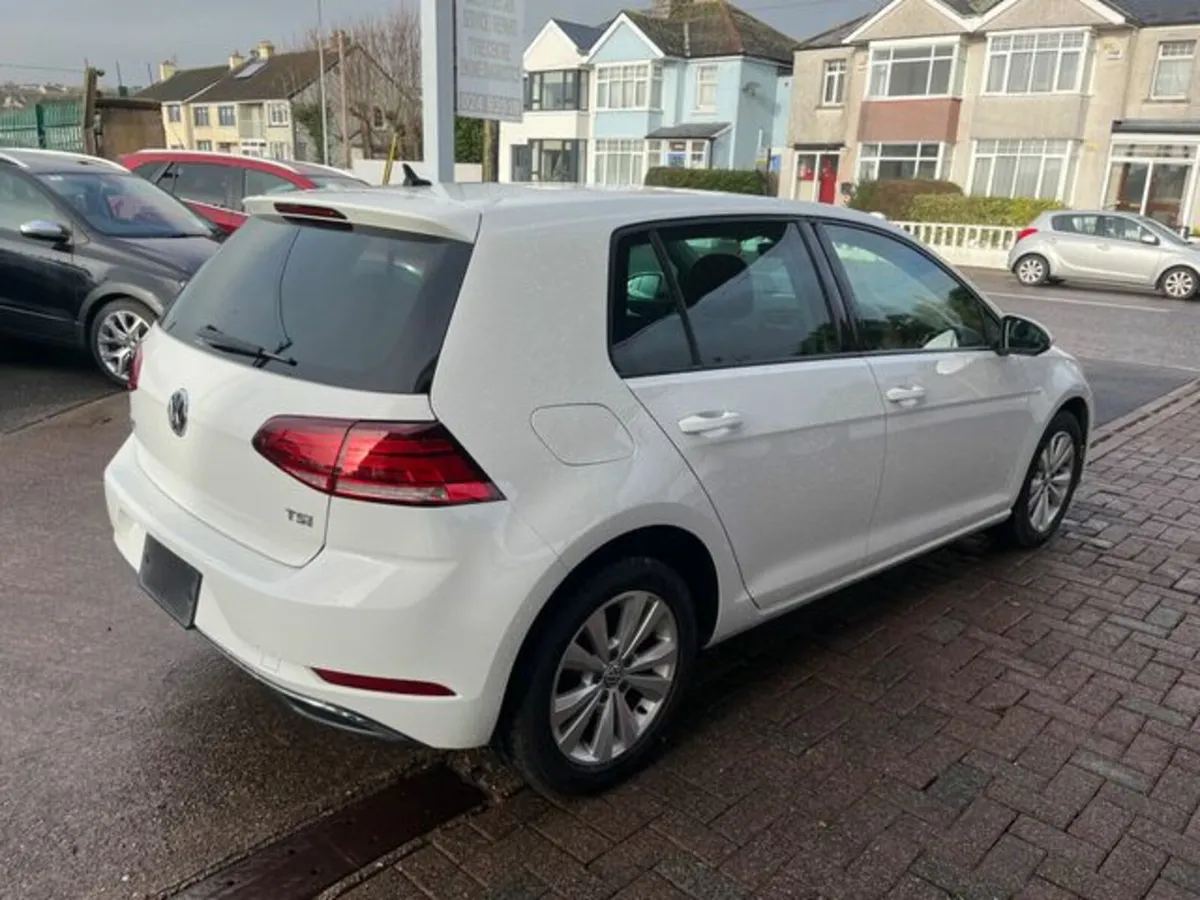 Volkswagen Golf 1.2 tsi automatic - Image 3