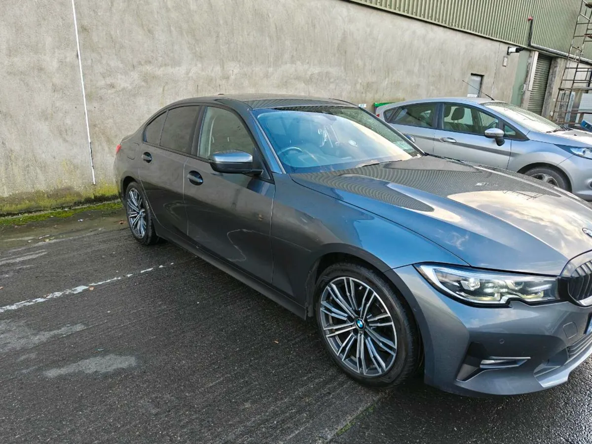 BMW 3 series - Image 1