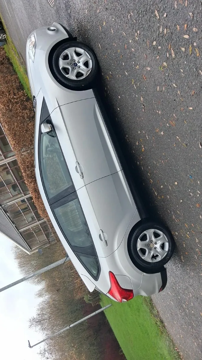 Ford Focus 2013 - Image 4