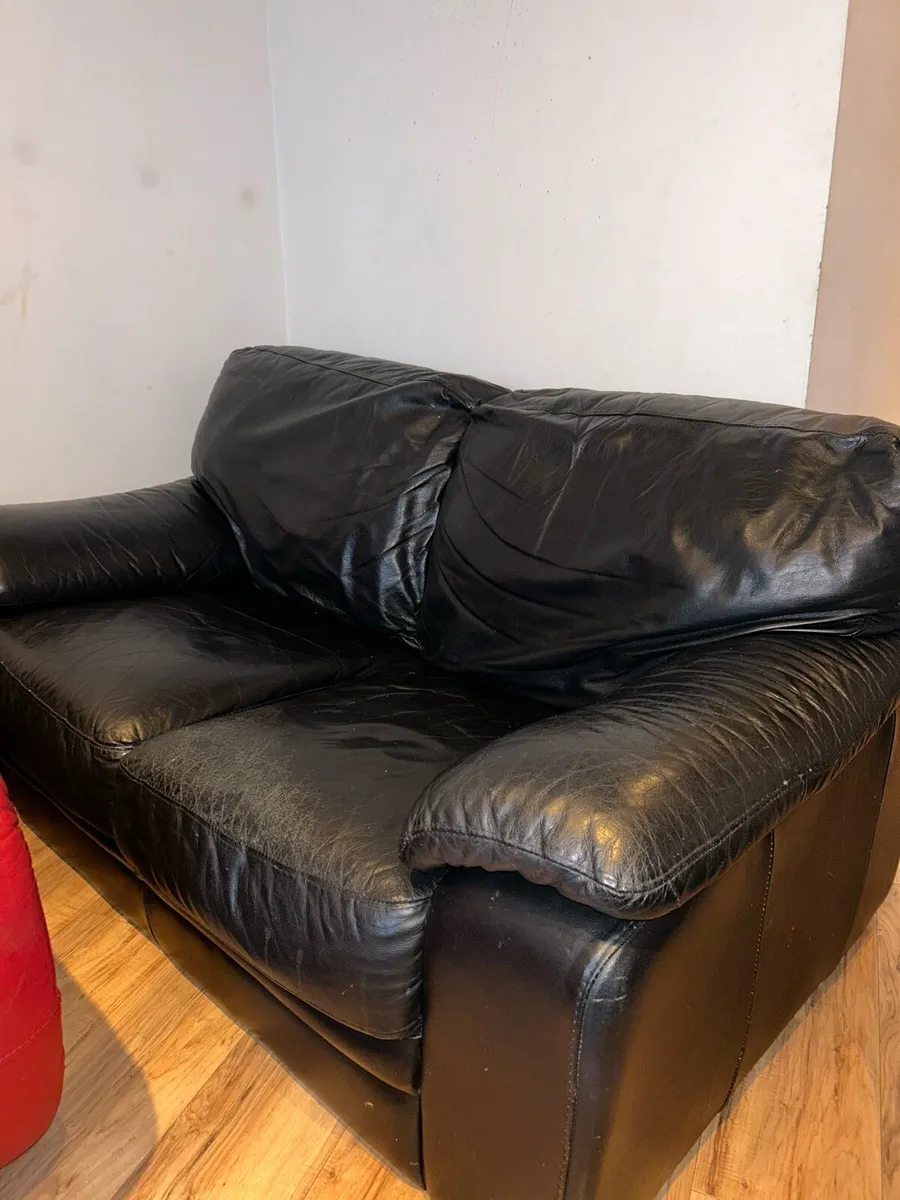 Two seater leather couch - free to take - Image 1