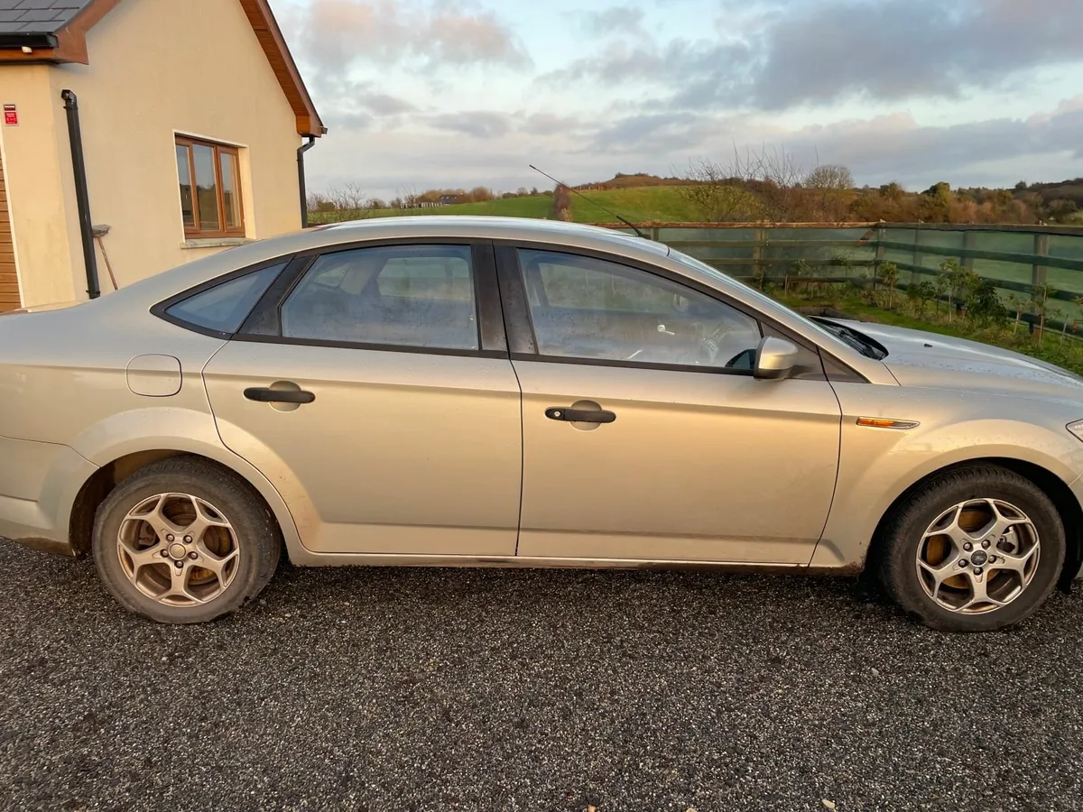 Ford Mondeo 2010 - Image 1