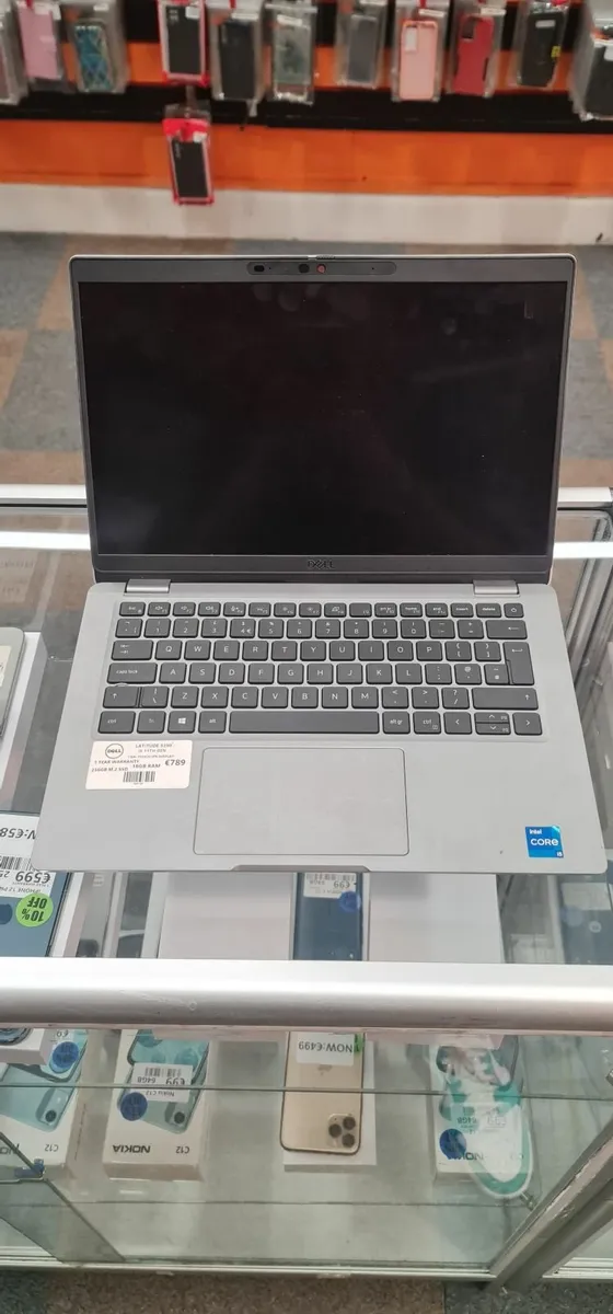 DELL LATITUDE 5320 - Image 3