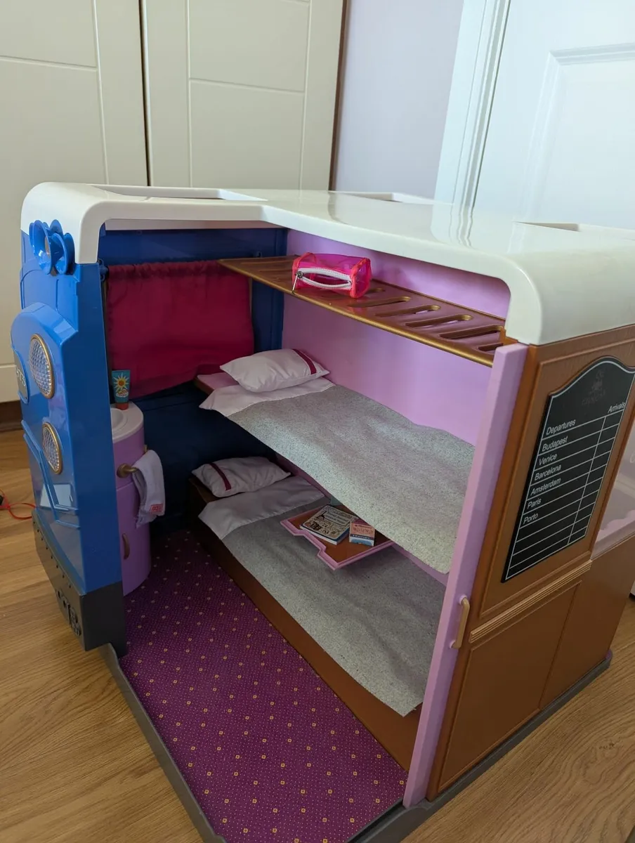 Our generation carriage and accessories - Image 3