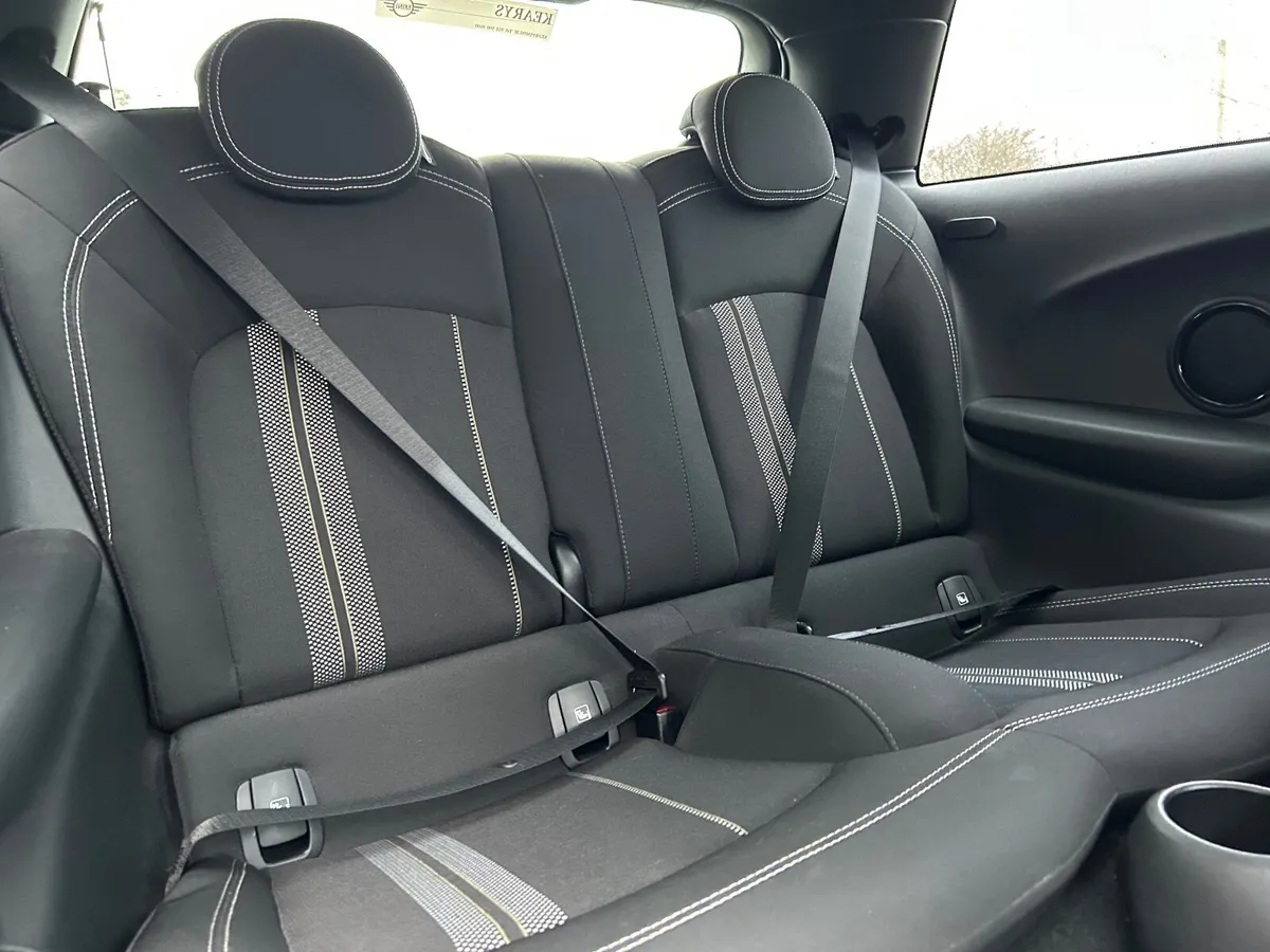 STUNNING Mini Cooper Sport 2021 - very low mileage - Image 3