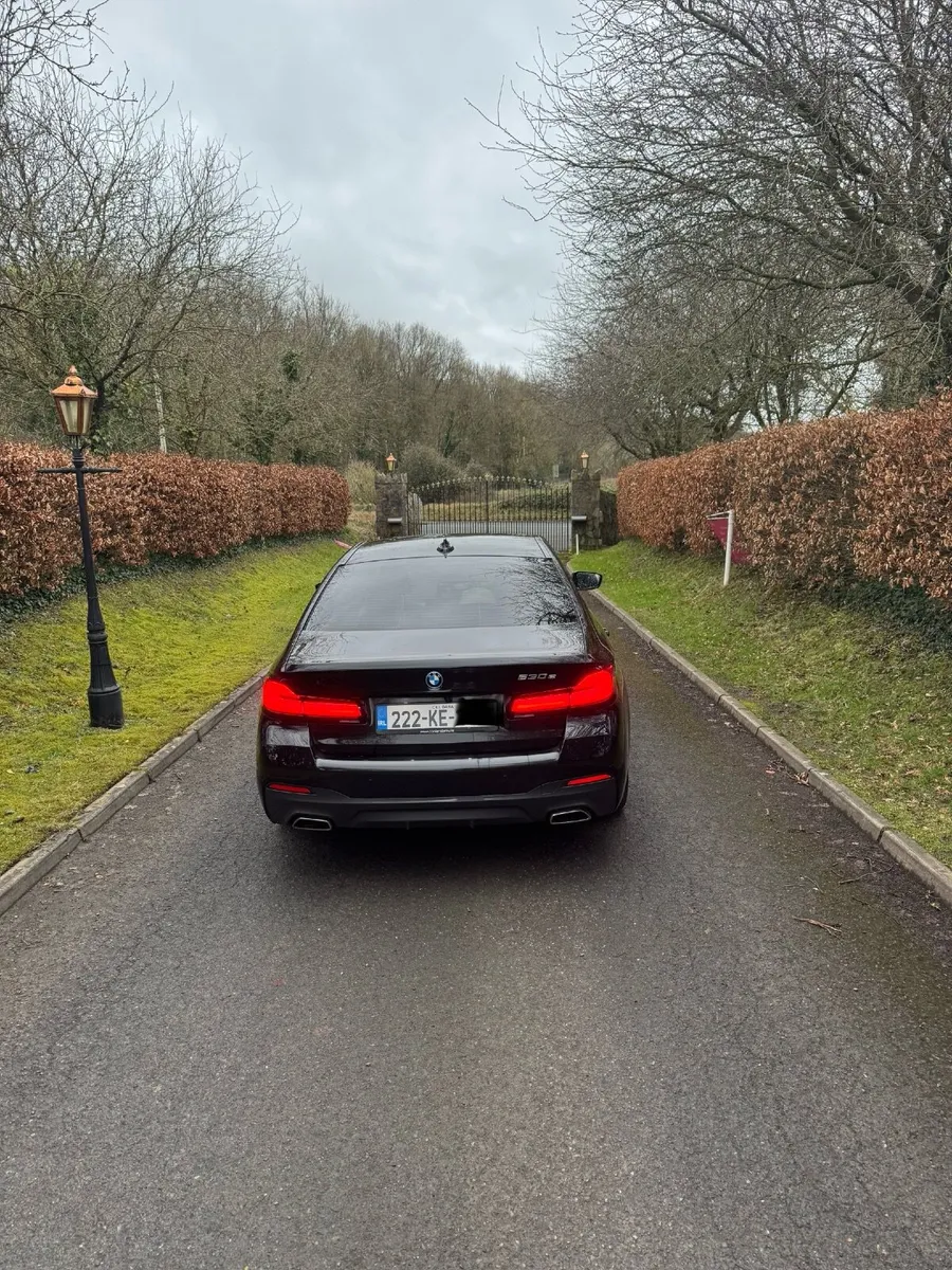 BMW 5-Series 2022 - Image 3