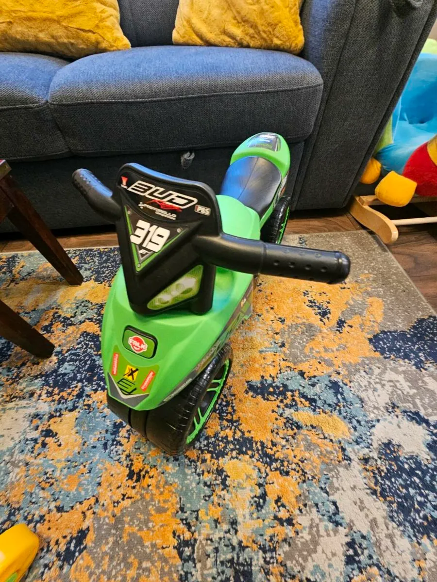 Ride on Moyer Bike - Image 2