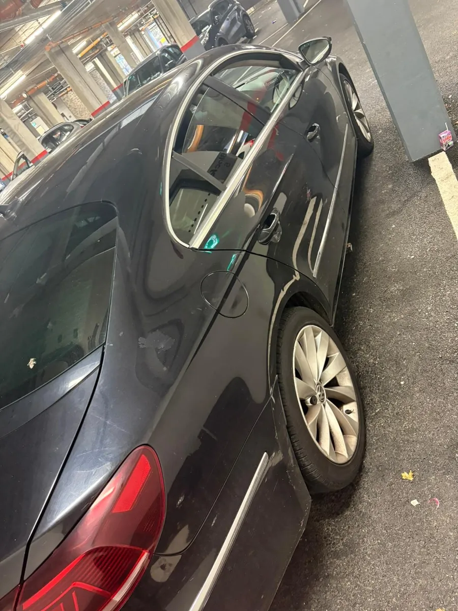 Volkswagen Passat cc - Image 4