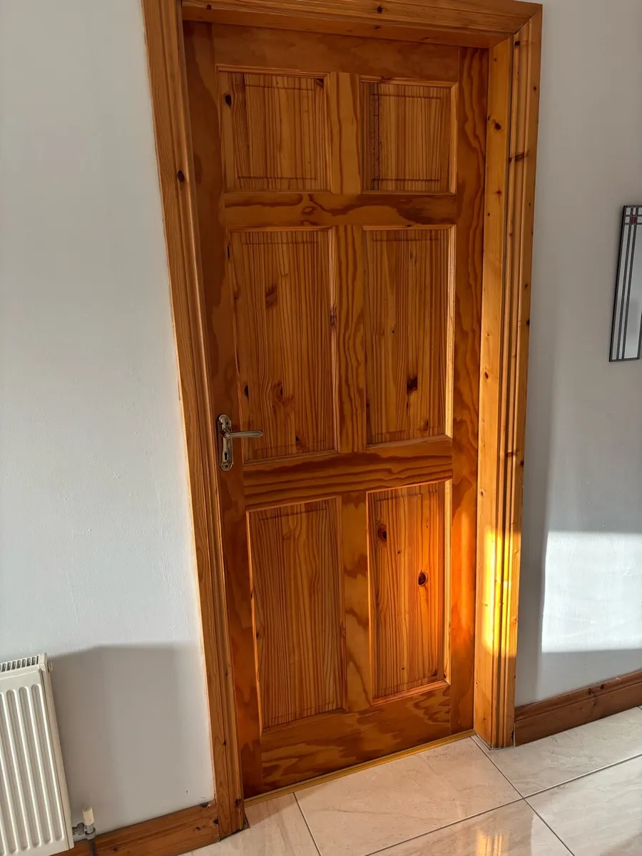 Internal doors - Image 2