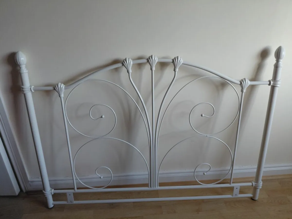 Headboard - Image 2