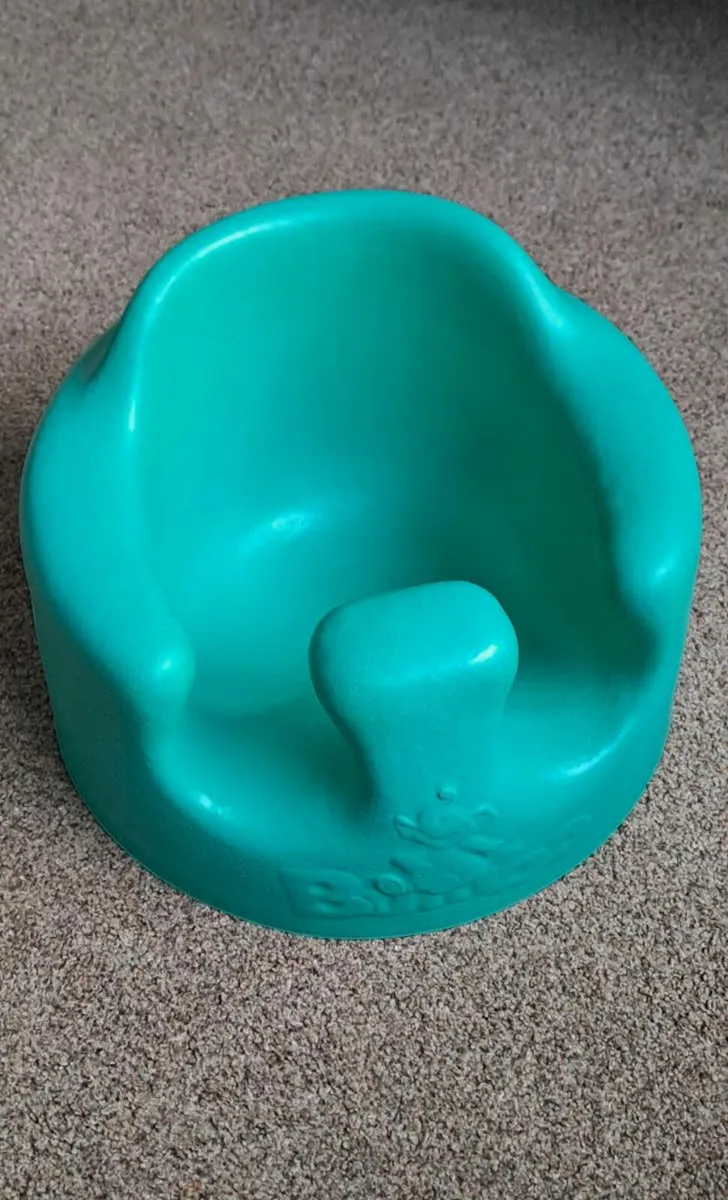 Bumbo Floor Seat (FREE) - Image 1