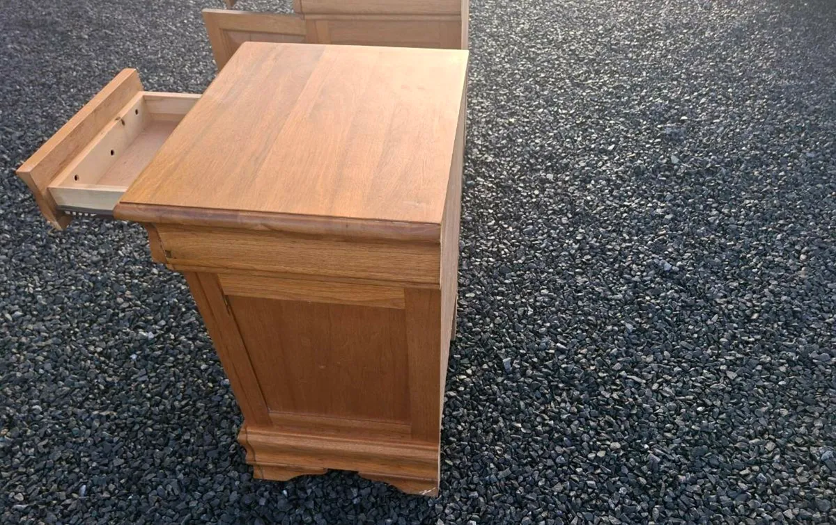 2 Bedside lockers for sale - Image 4
