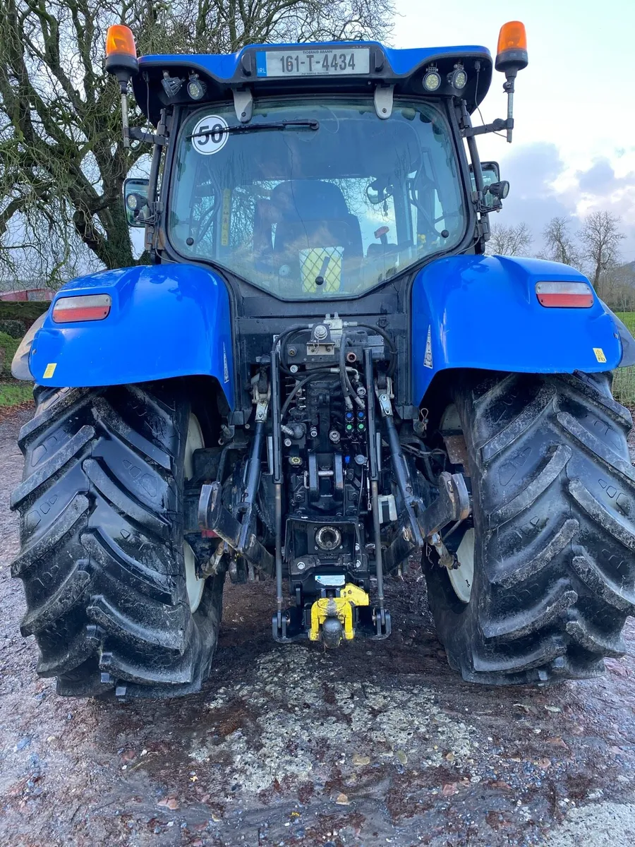 New Holland T7210 - Image 3