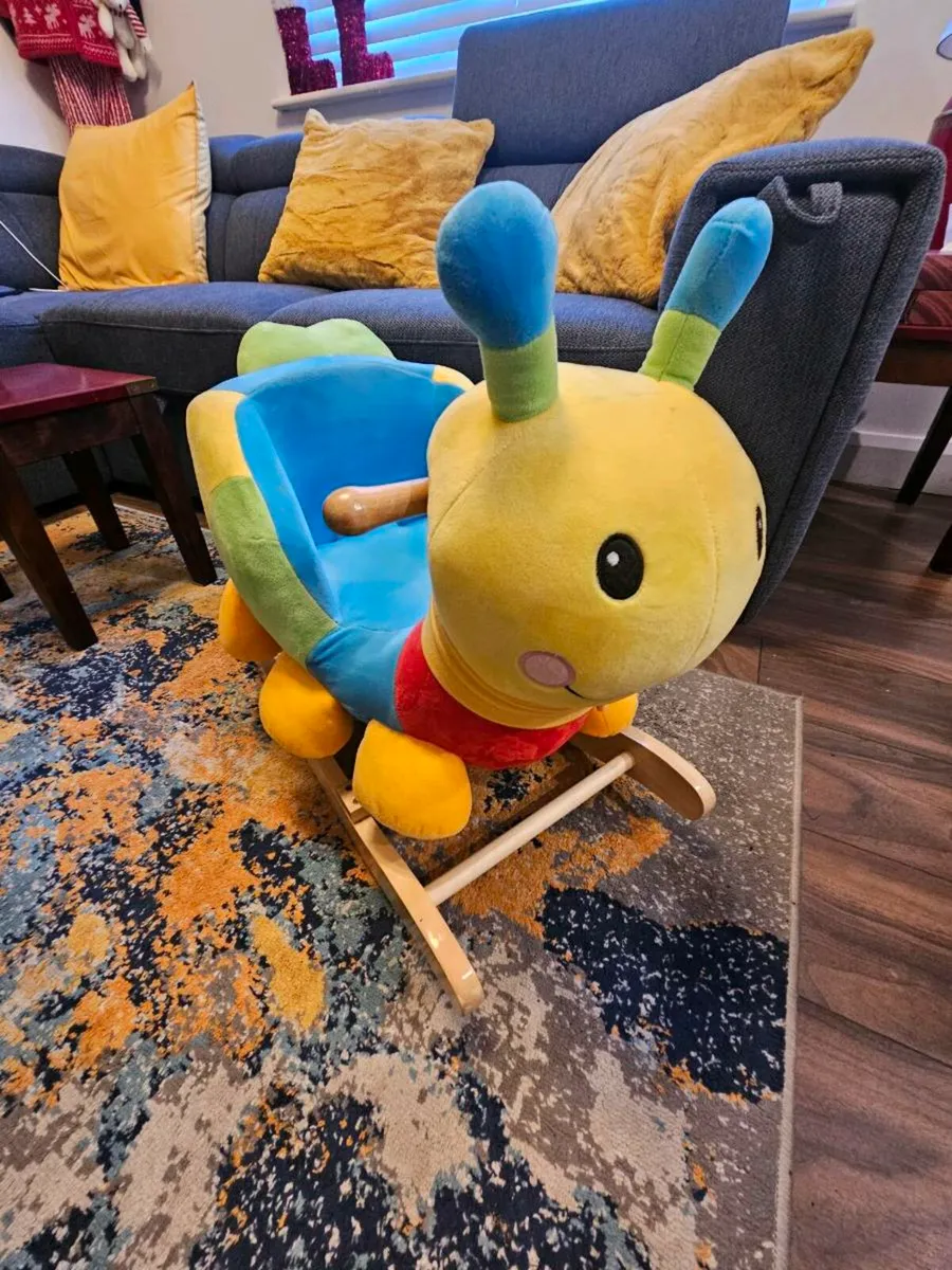 Sit on / Back and forth swig bug - Image 1