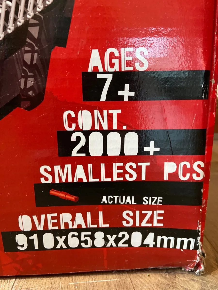 Old Trafford Construction Kit - Image 2