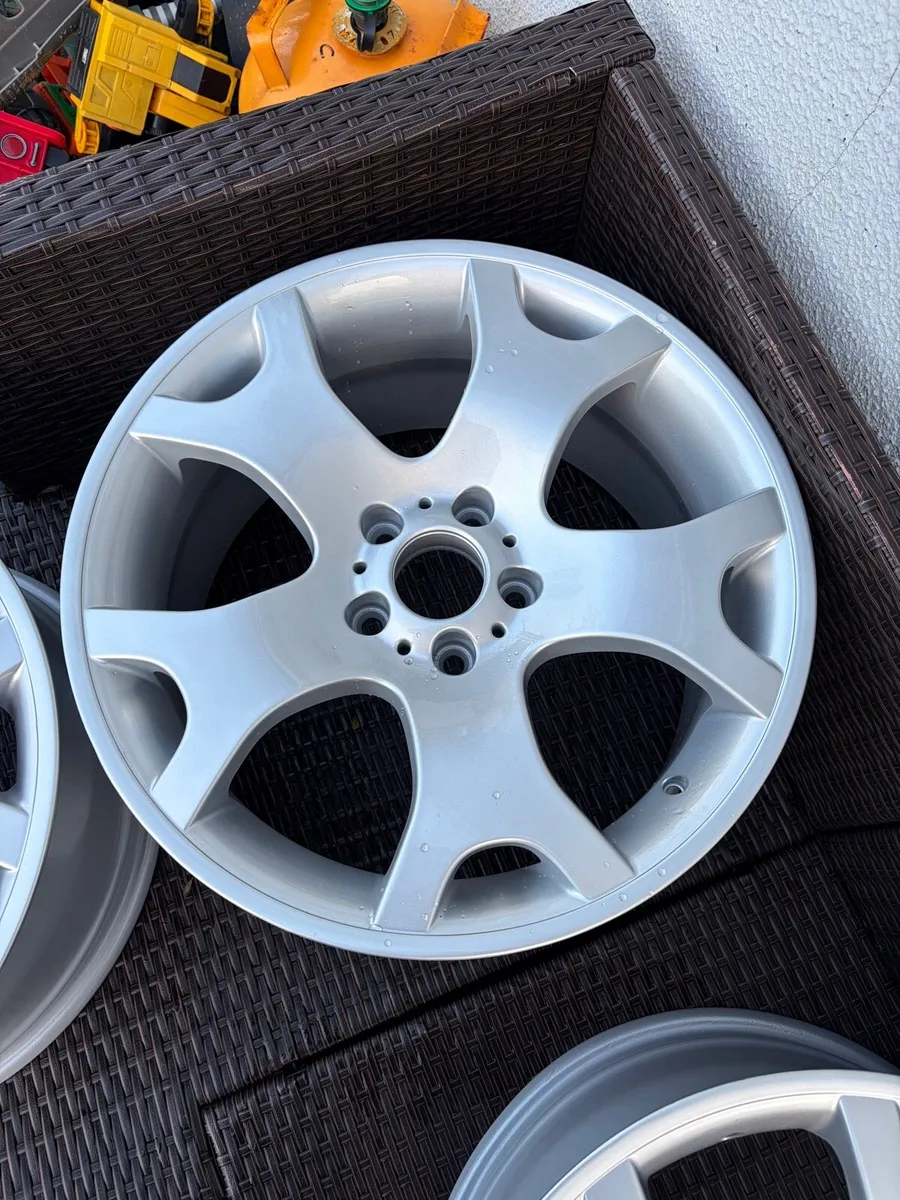 Bmw tiger claw alloys - Image 2