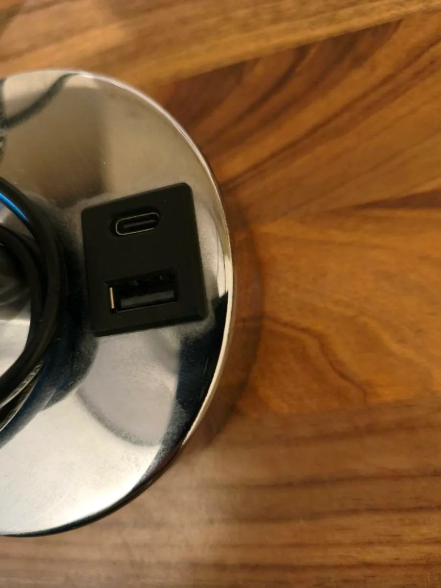 Touch lamp in an excellent condition! - Image 2