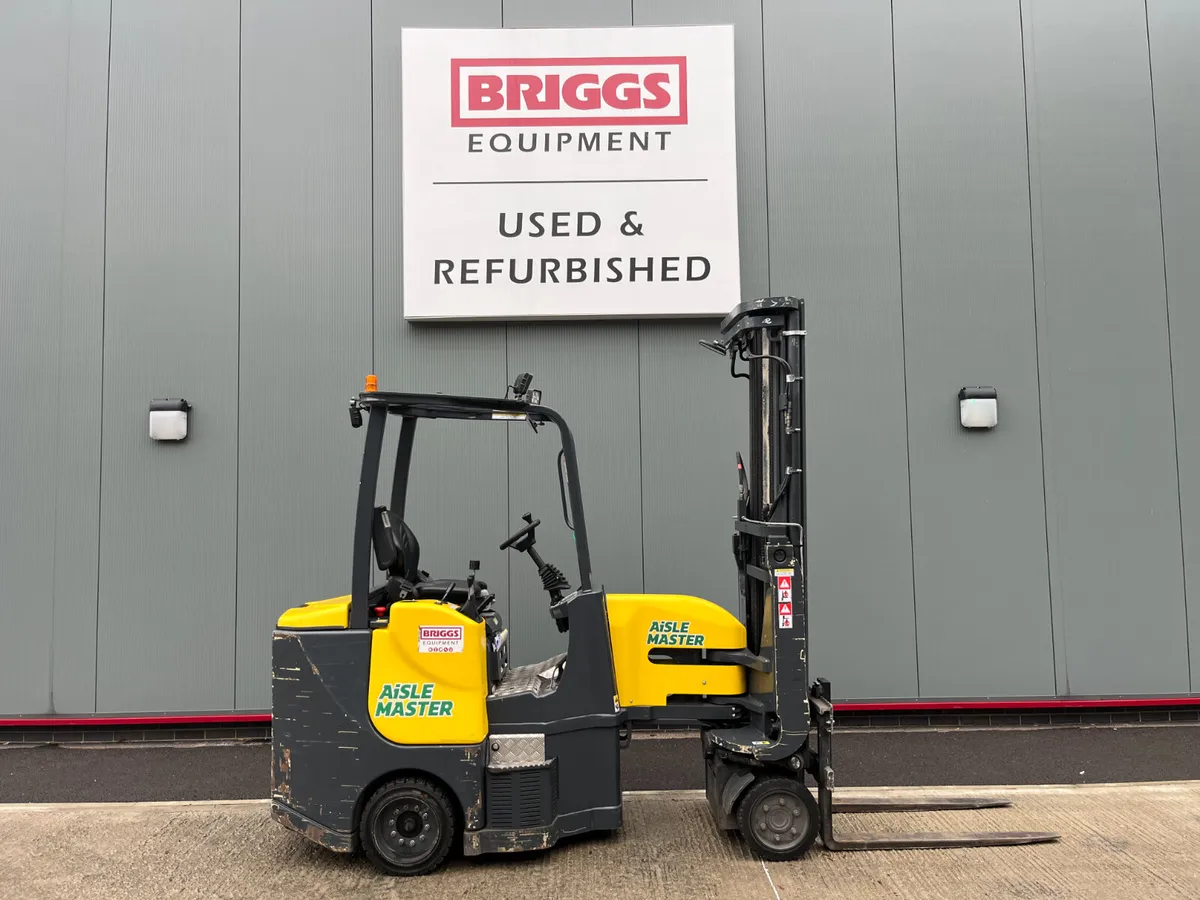 [1] 2019 Aisle Master AM15SE Forklift (REF: 11635) - Image 1