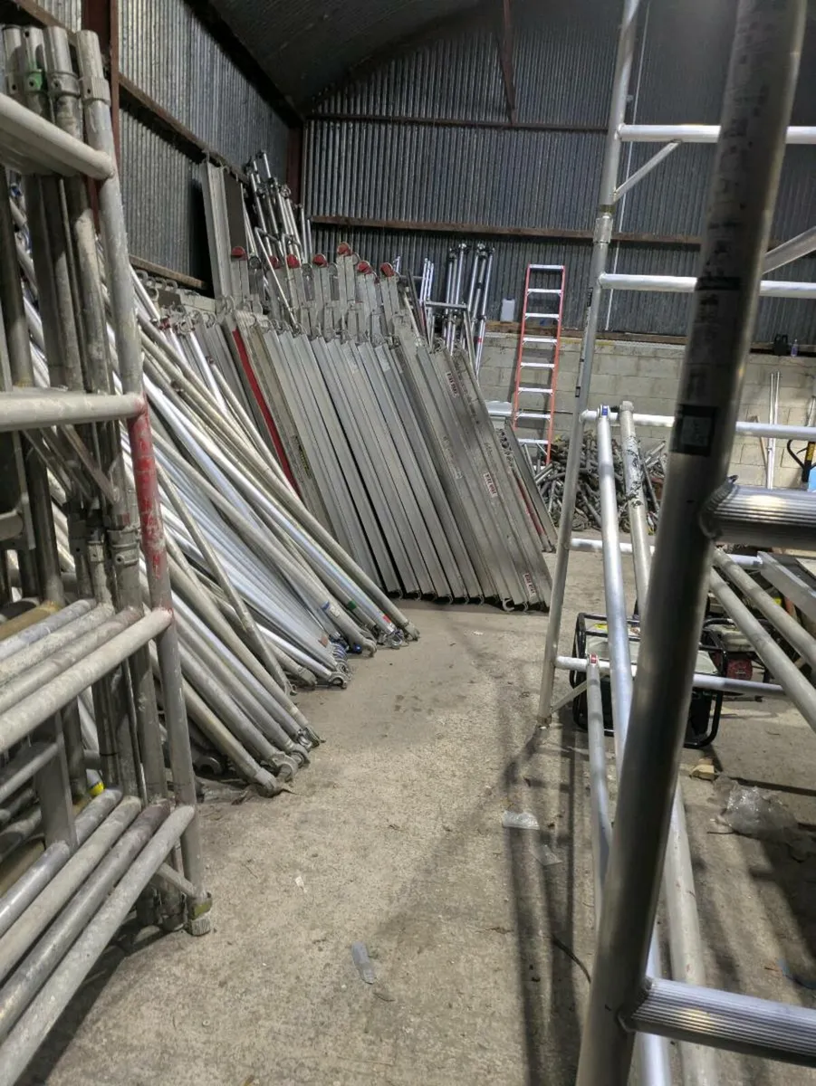 Scaffolding tower - Image 3