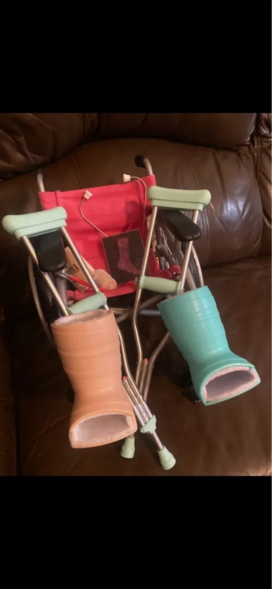 Our Generation wheel chair set - Image 2