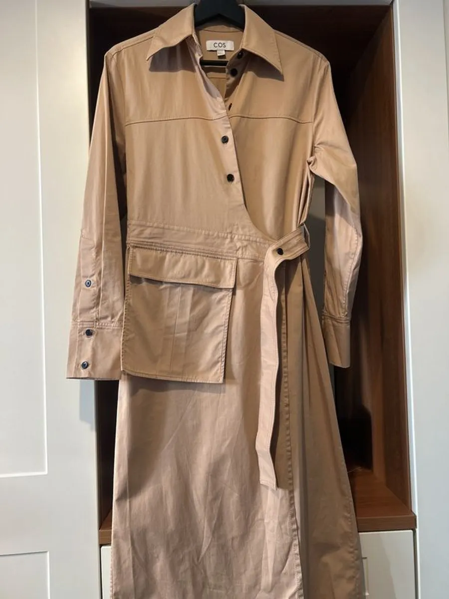 cos dress  very stylish very good condition - Image 1