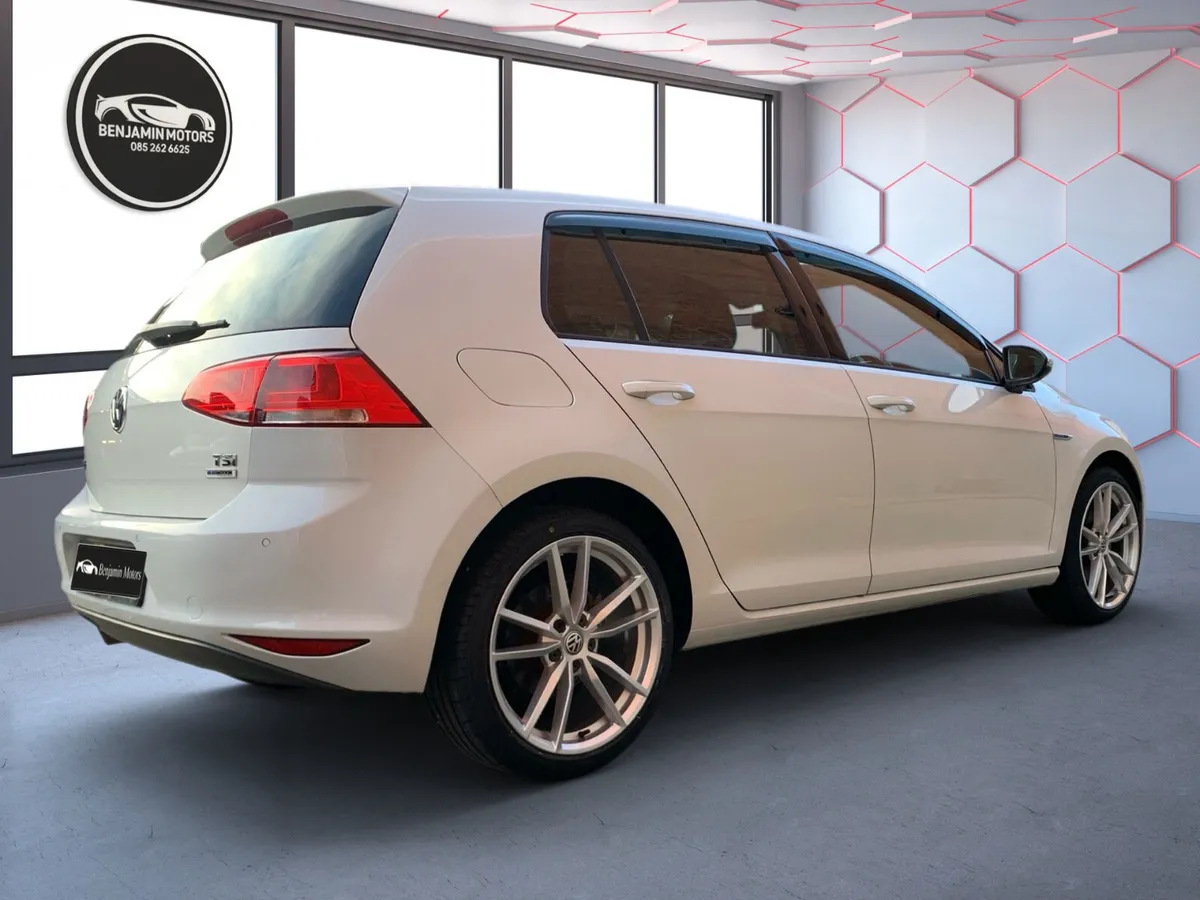 Volkswagen Golf 2015 Lounge Edition Auto Low Miles - Image 4