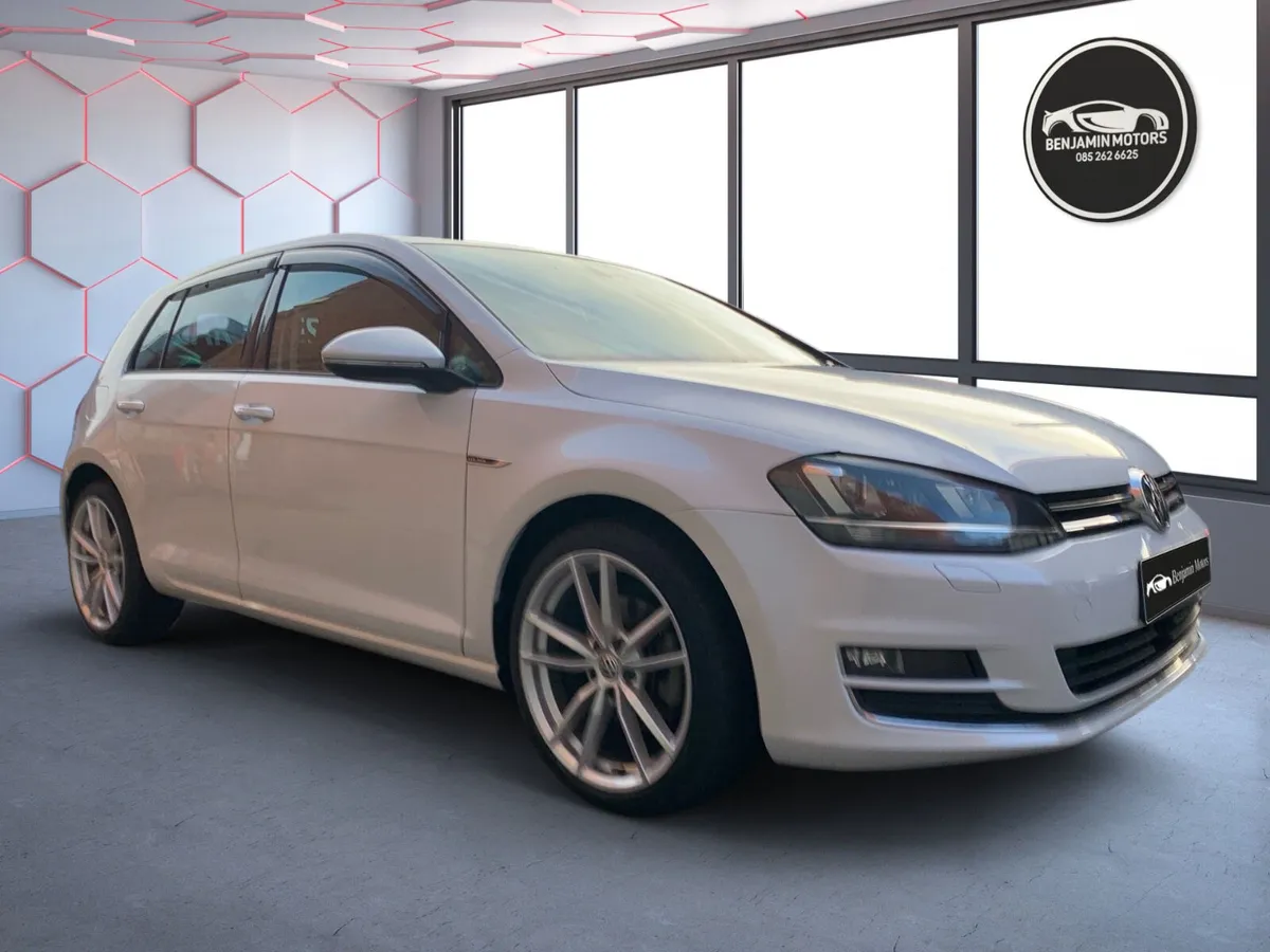 Volkswagen Golf 2015 Lounge Edition Auto Low Miles - Image 1