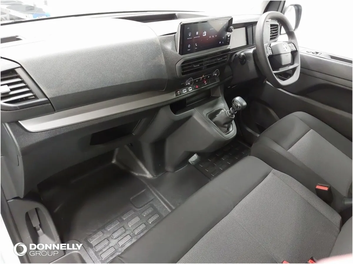 Vauxhall Vivaro Diesel Prime - Image 4