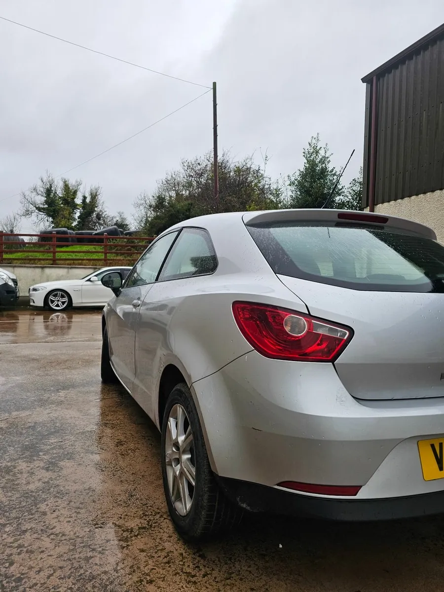 SEAT Ibiza 2012 - Image 2