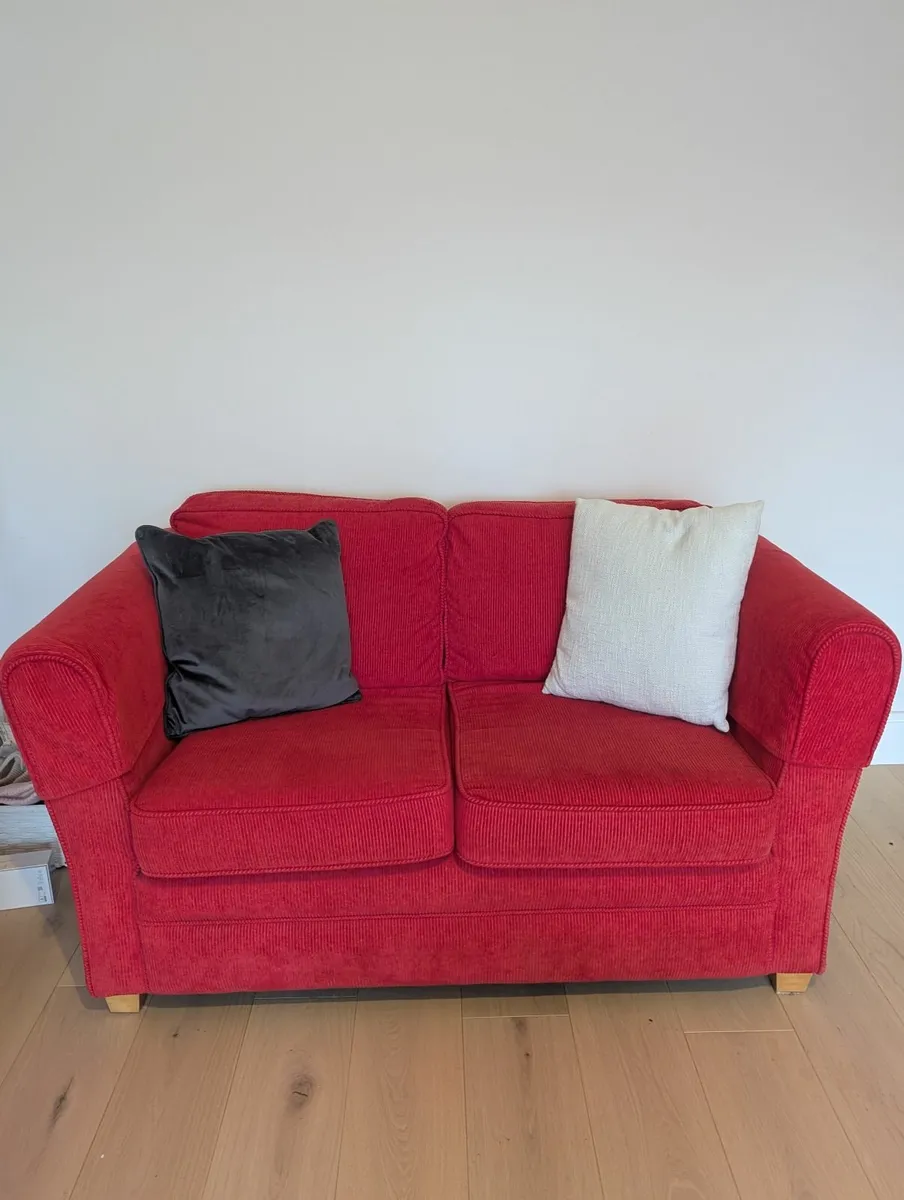 2 seater and 3 seater sofa - Free to take away! - Image 2