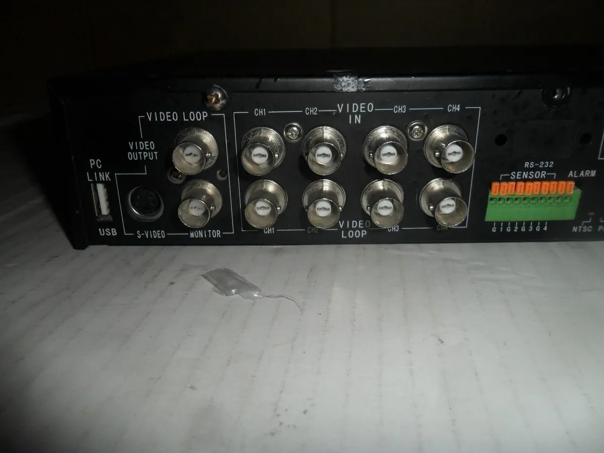 4 channels digital video camera recorder 500 GB - Image 2