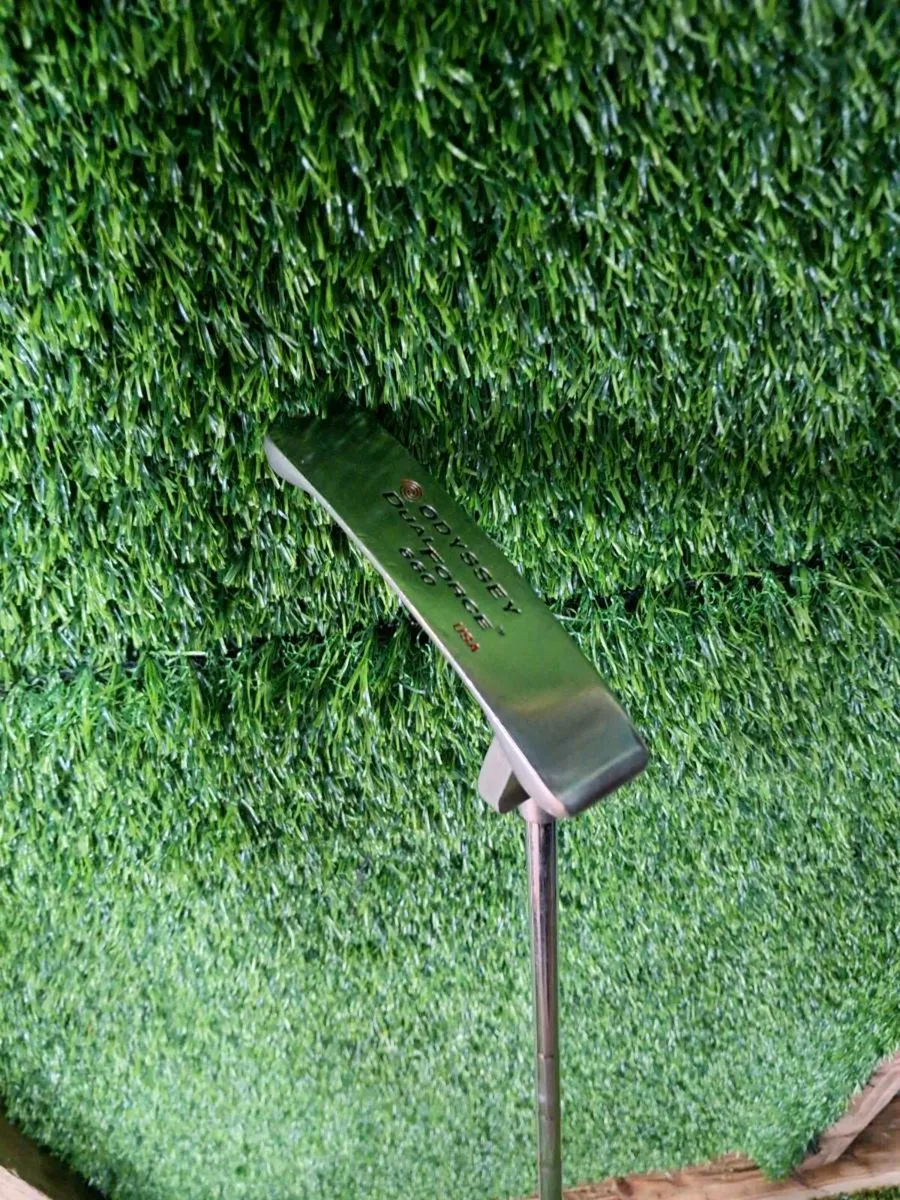 Odyssey Dual Force Putter - Image 1