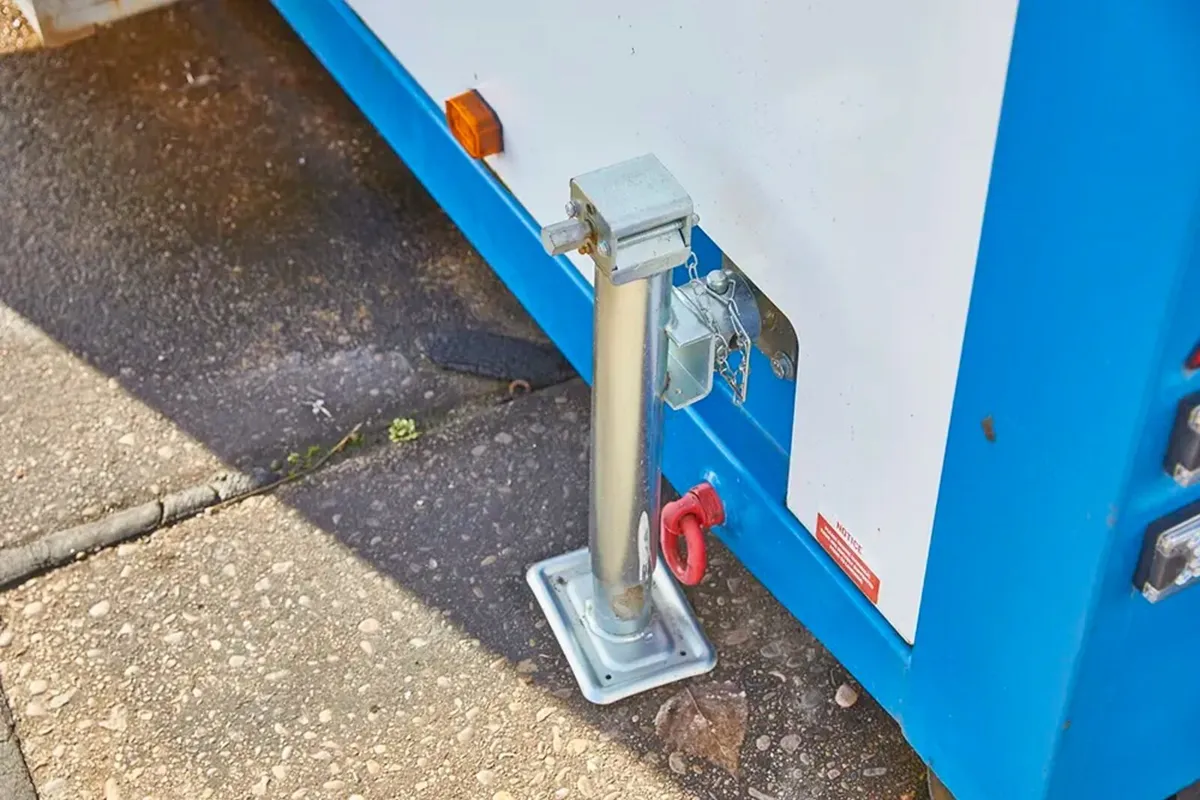 3 Boss Cabins Tailers for Sale - Image 3