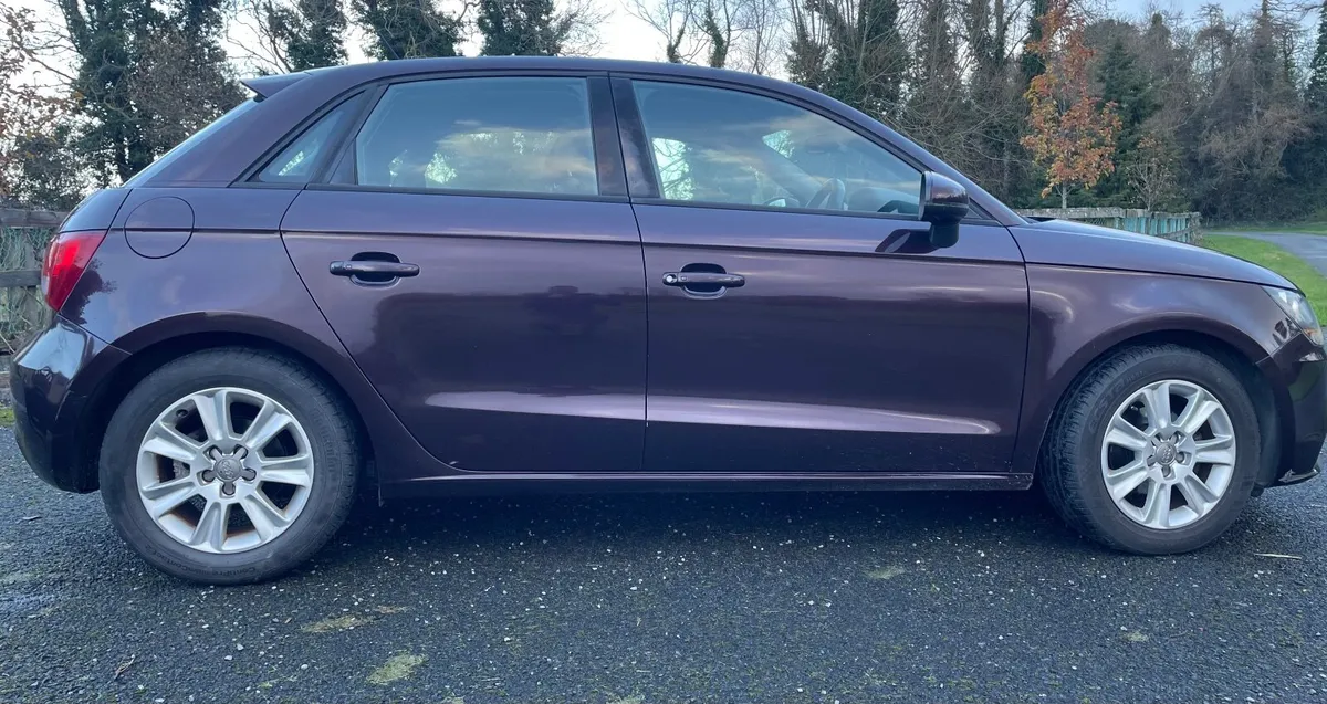 Audi A1 2012, 1.6 TDI Automatic - Image 4