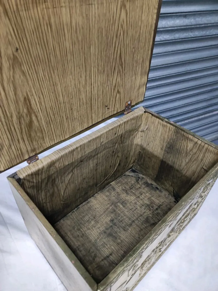 Vintage brass Coal Scuttle Box & fire screen - Image 3