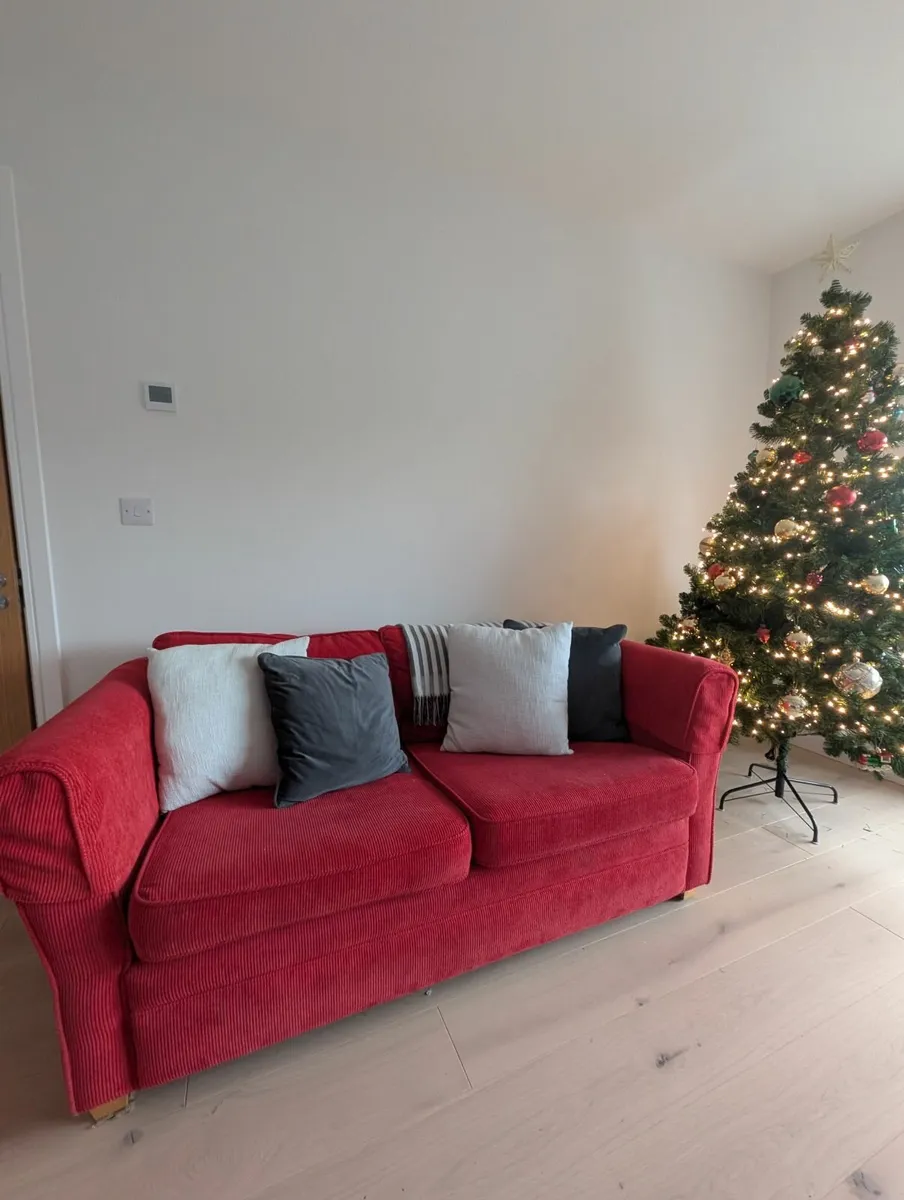 2 seater and 3 seater sofa - Free to take away! - Image 1