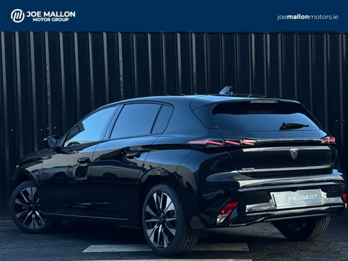 Peugeot 308 Allure Hybrid - Image 2