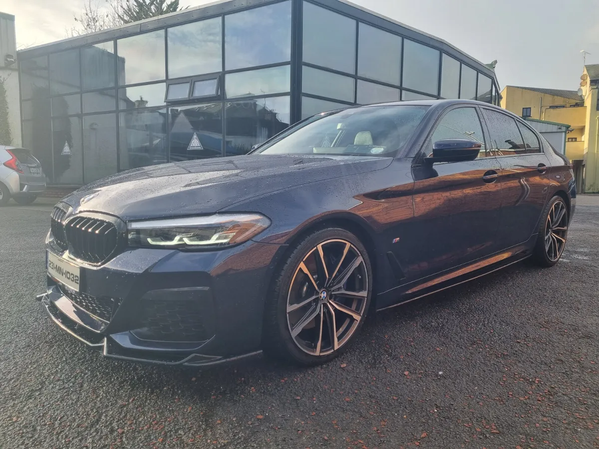 BMW 5-Series 2023 - Image 3