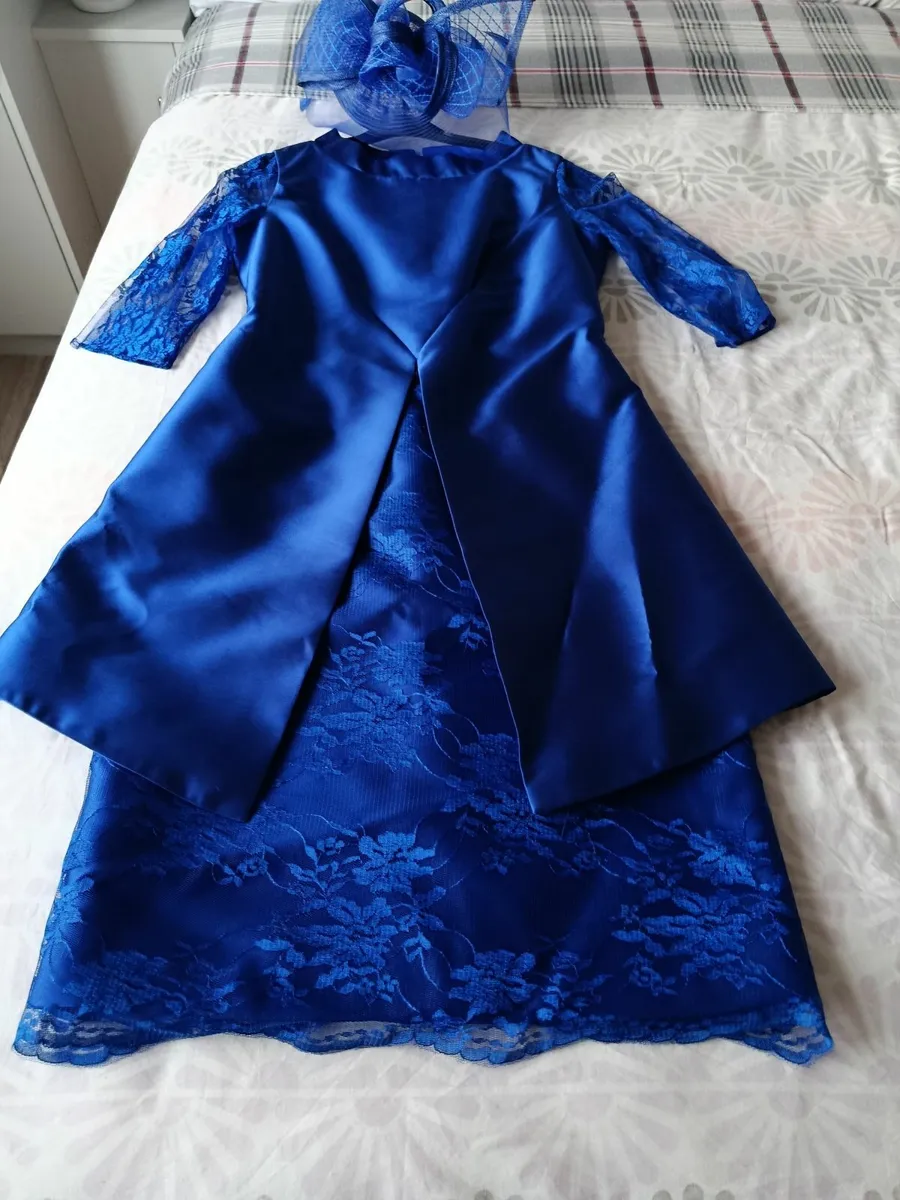 Mother of Bride dress with fascinator. - Image 3