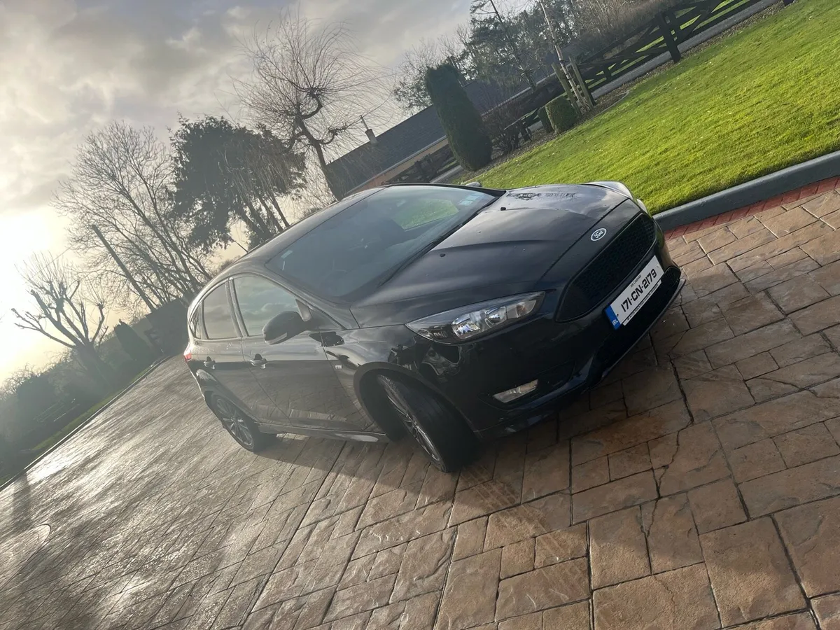 Ford Focus 2017 - Image 1