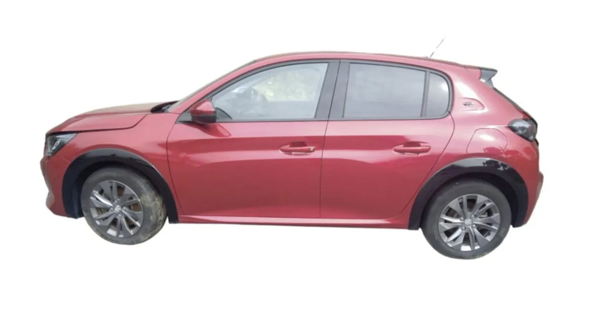 2021 PEUGEOT 208 For Breaking/Dismantling - Image 2
