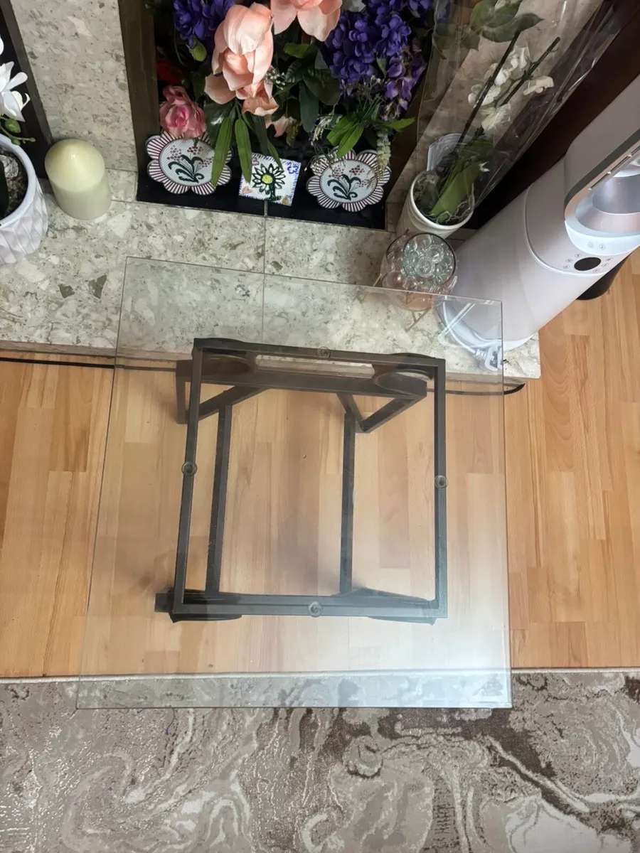 Glass coffee table - Image 2