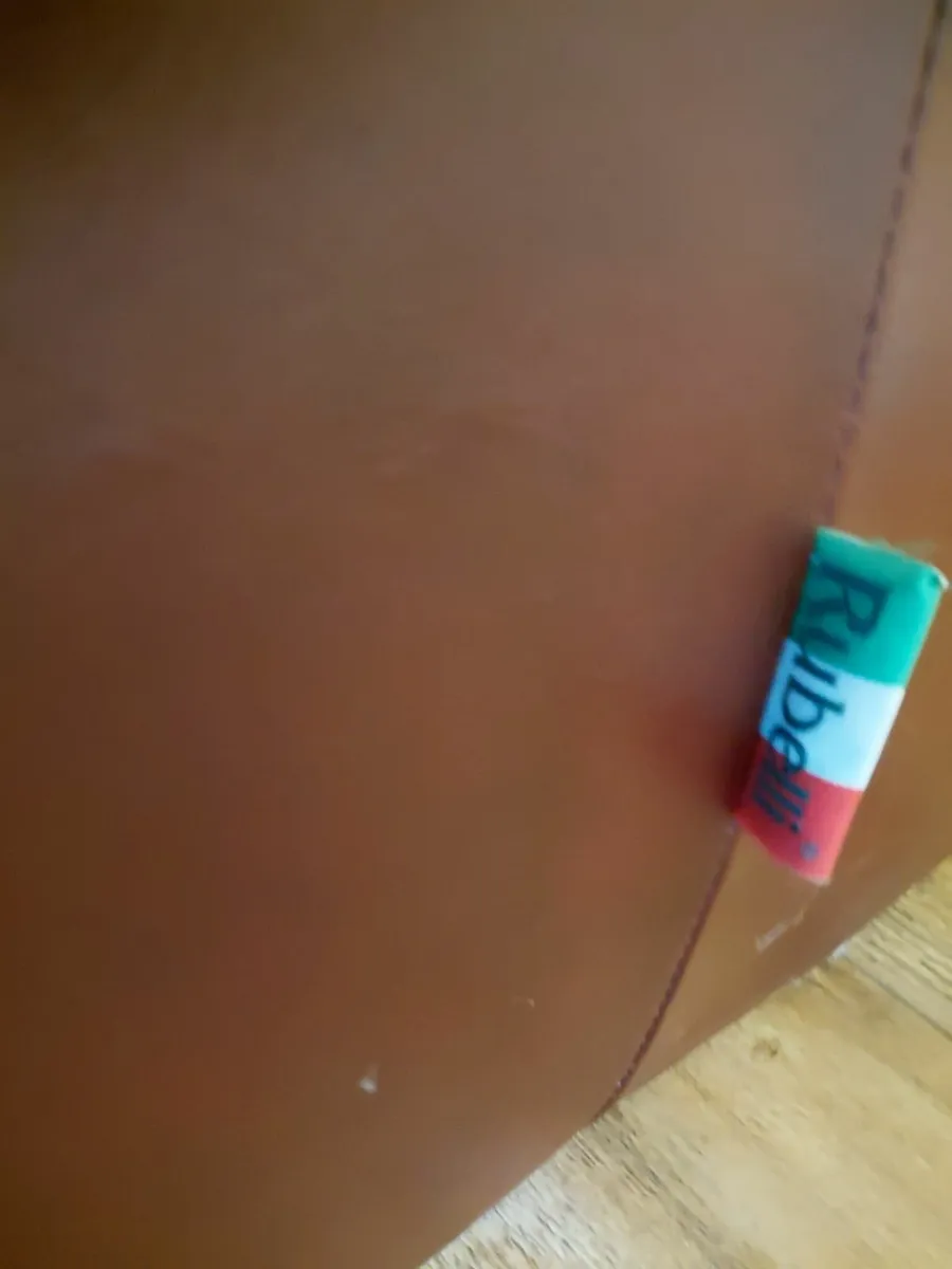 Recliner 3 and 2 seater - Image 4