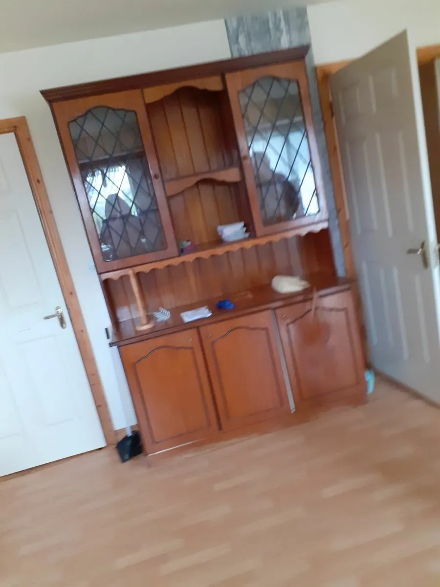 Kitchen Cabinet