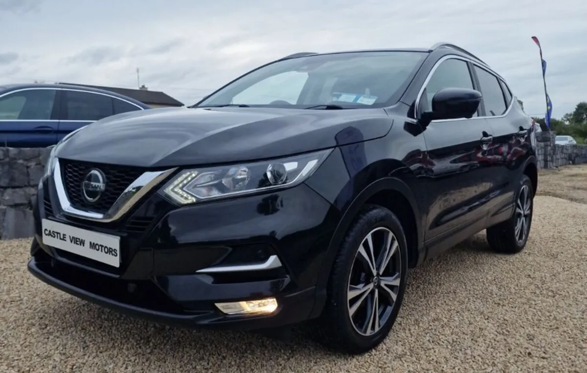 18 Nissan Qashqai XE MODEL 1.5 DIESEL - Image 4