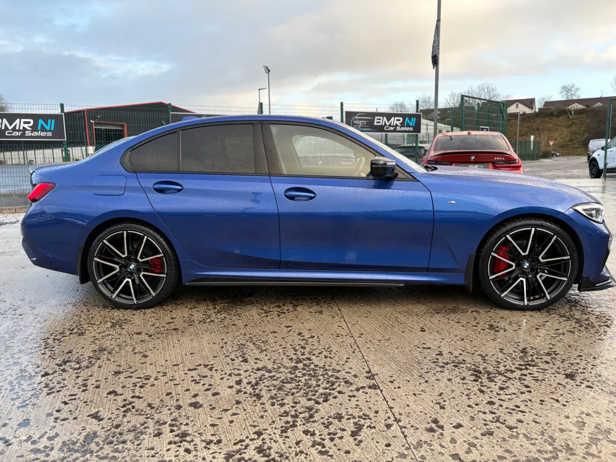 2019 BMW 330 M- SPORT AUTO HYBRID - Image 4