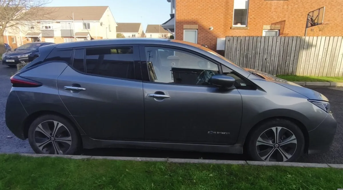 Nissan leaf 2018 - Image 2